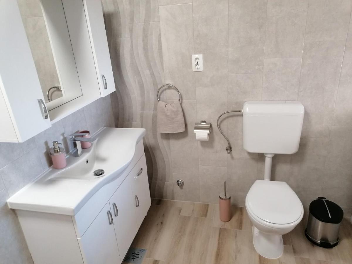 Apartman Nina Kali Dış mekan fotoğraf