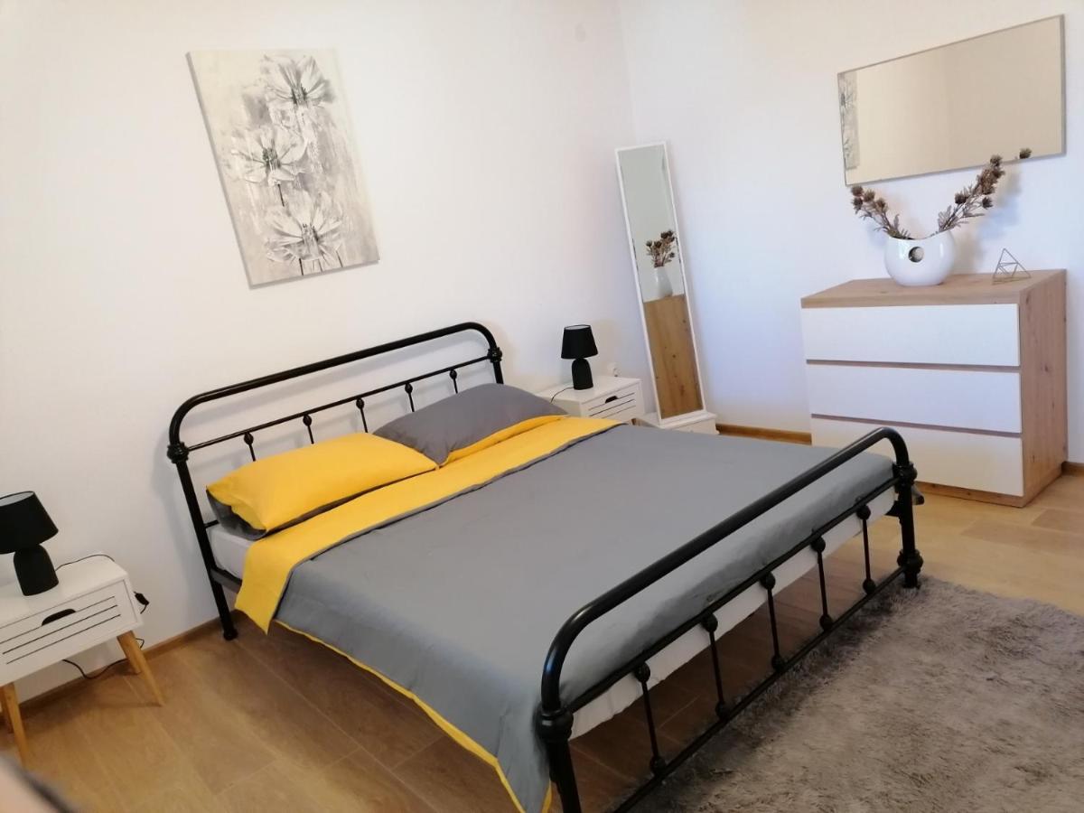 Apartman Nina Kali Dış mekan fotoğraf