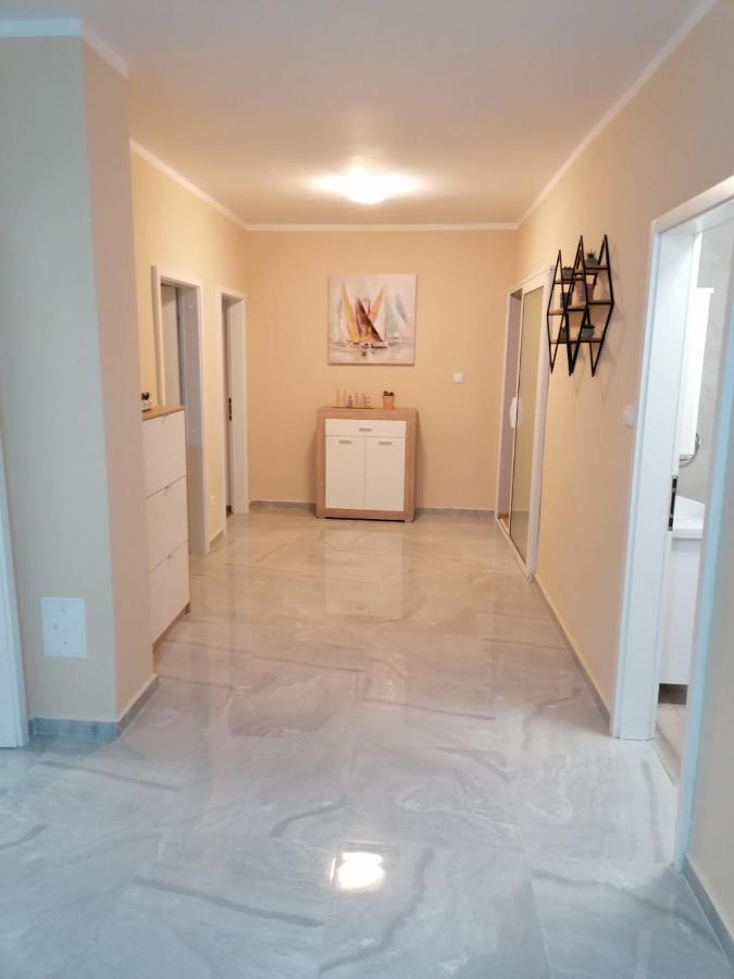 Apartman Nina Kali Dış mekan fotoğraf