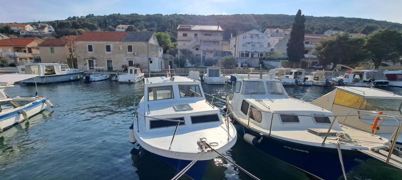 Apartman Nina Kali Dış mekan fotoğraf
